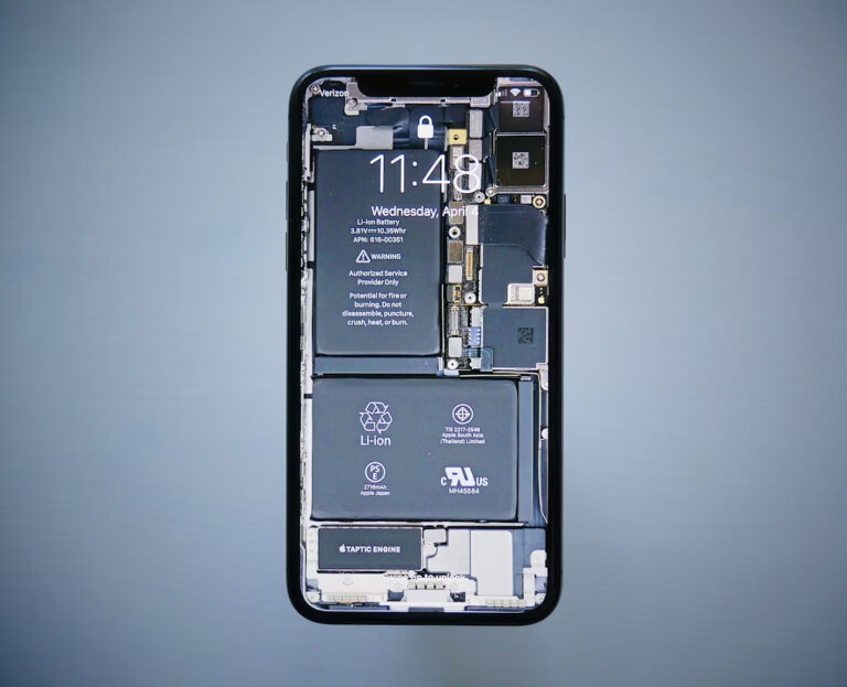 Boostez vos affaires : pourquoi investir dans des batteries iphone de qualité est crucial pour les entrepreneurs